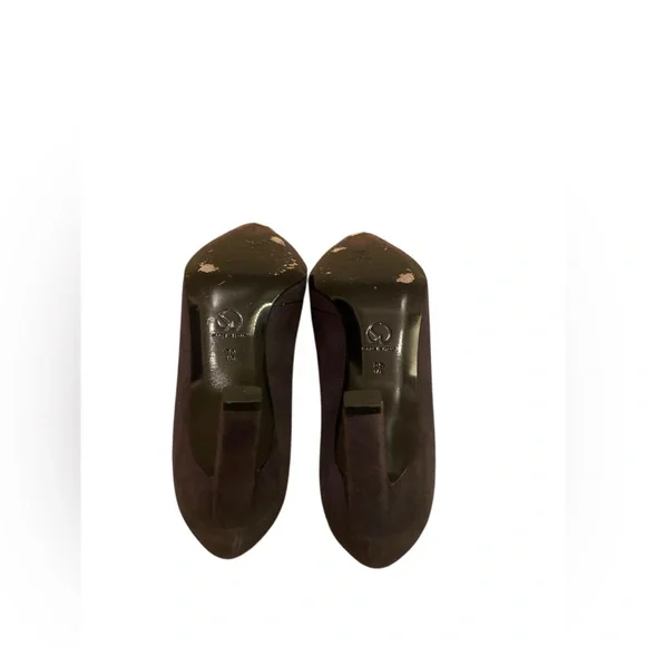 St.John suede pumps - Picture 4 of 7